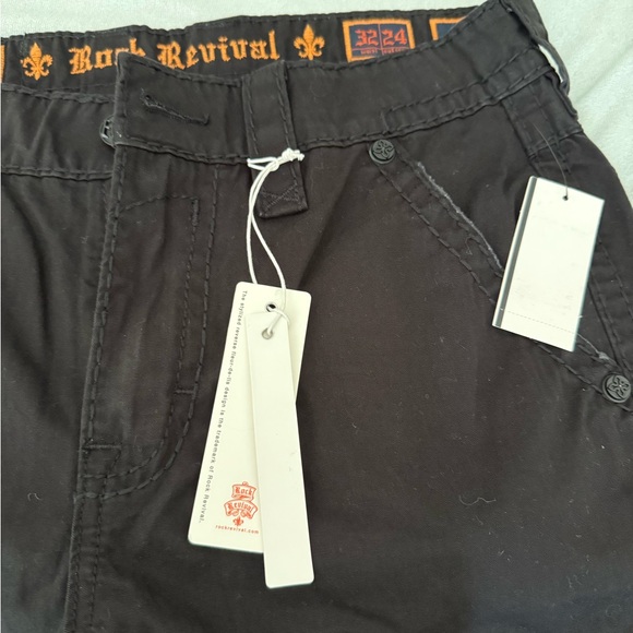 Rock Revival Dark Cargo Shorts NWT - Picture 3 of 7